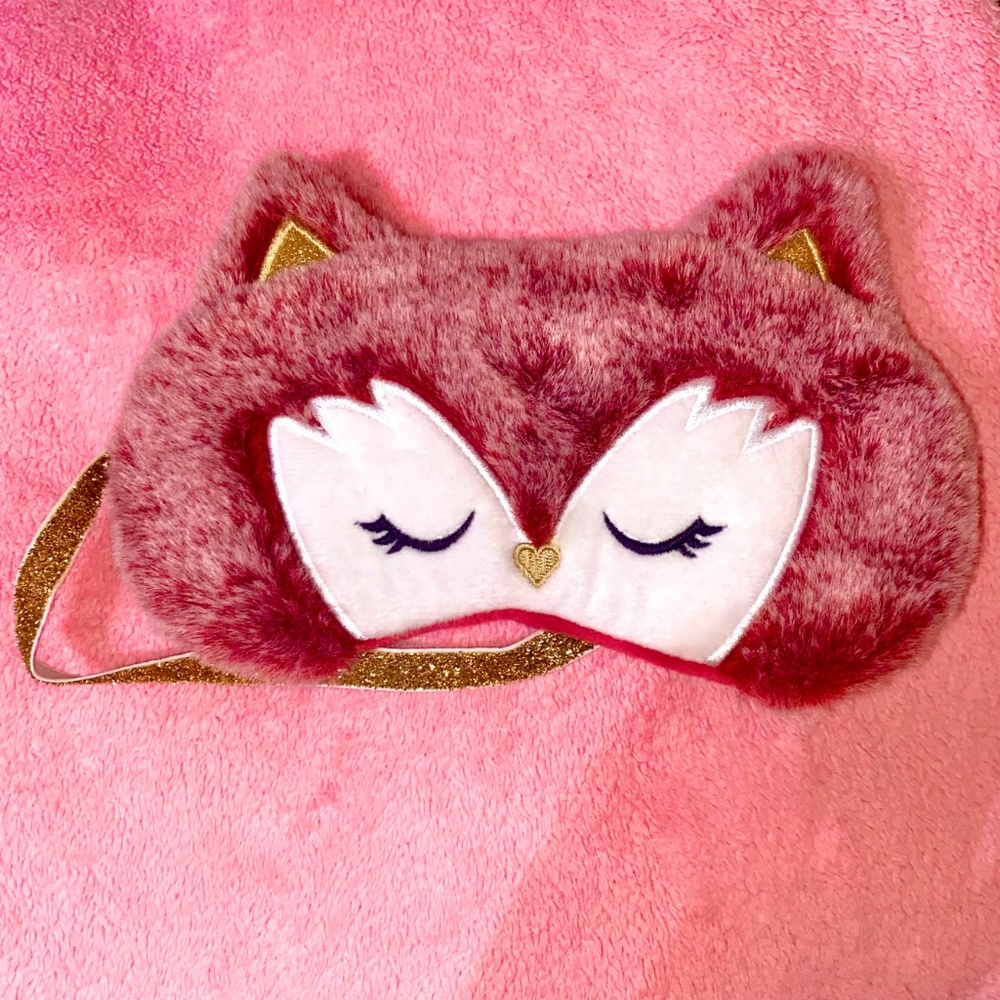 Owl Bird Sleepmask Eyemask Gold Dark Red Nap Pajamas Furry Soft Plush Claire’s